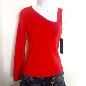 La Rambla Women’s Sweater Top